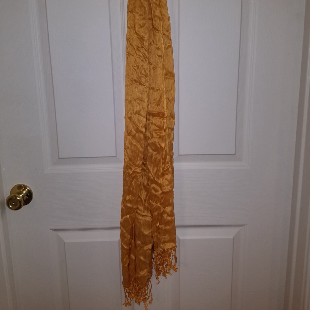 Yellow scarf